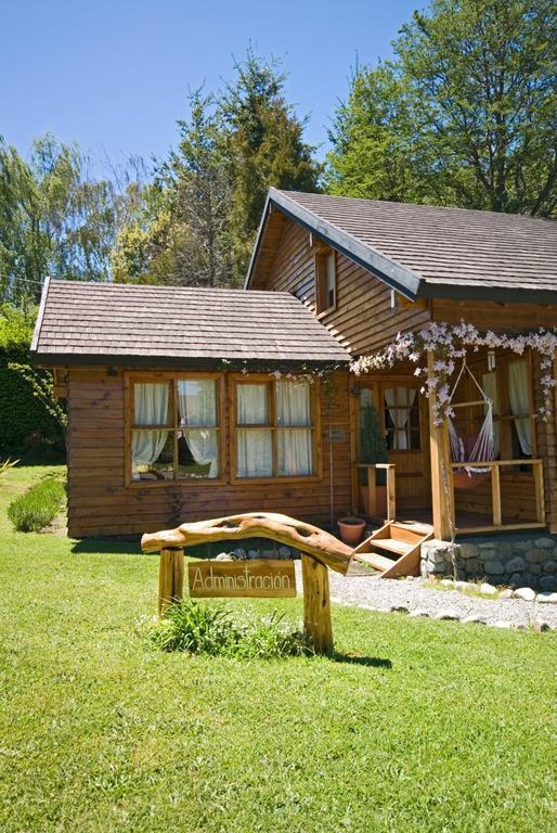 Nguillatun Cabanas & Bungalows Villa La Angostura Exterior photo